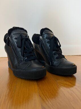 Giuseppe Zanotti Addy Black Leather Shearling Wedge Sneakers – EU 38